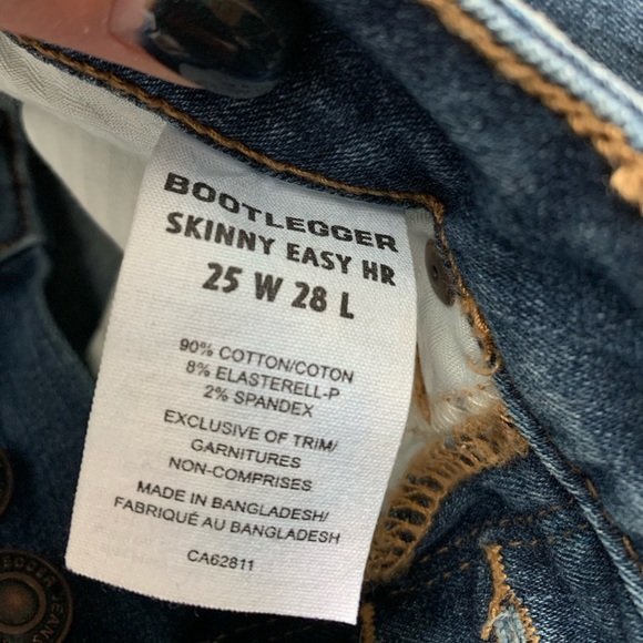 Jeans - Picture 2 of 2